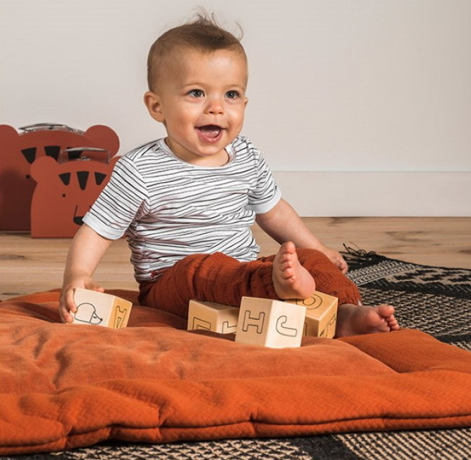 boxkleed-blokken-baby